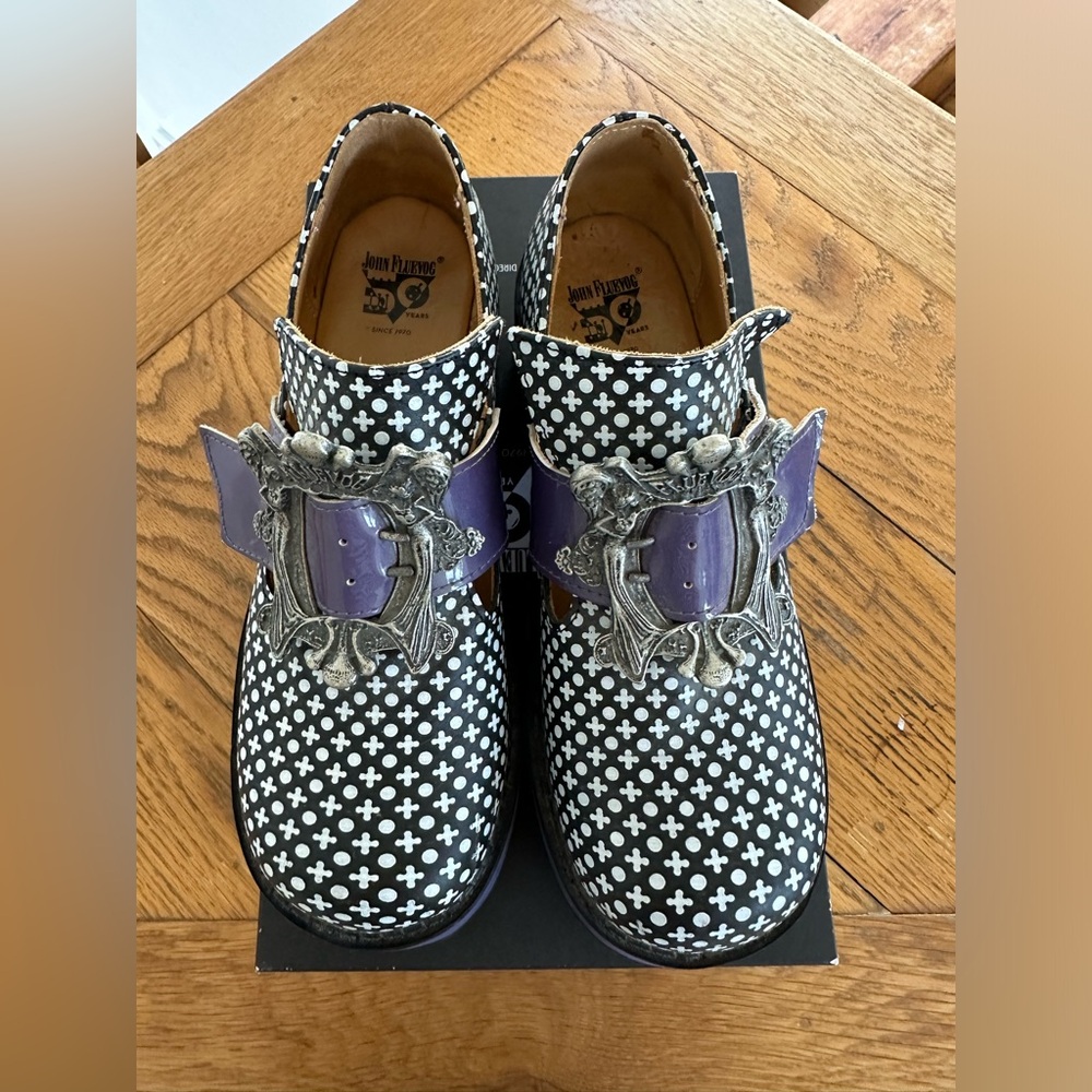 John Fluevog F Sole Hi Buckle Shoe: Asta W8